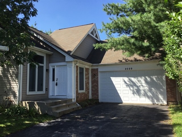 Primary Photo - 2029 Aspen Drive