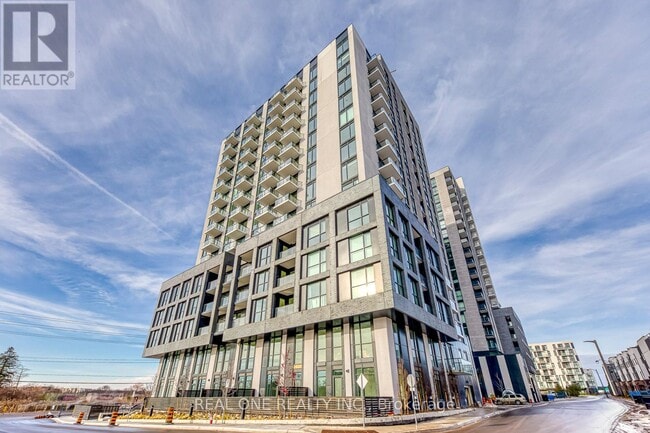 Building Photo - 3071 Trafalgar Rd