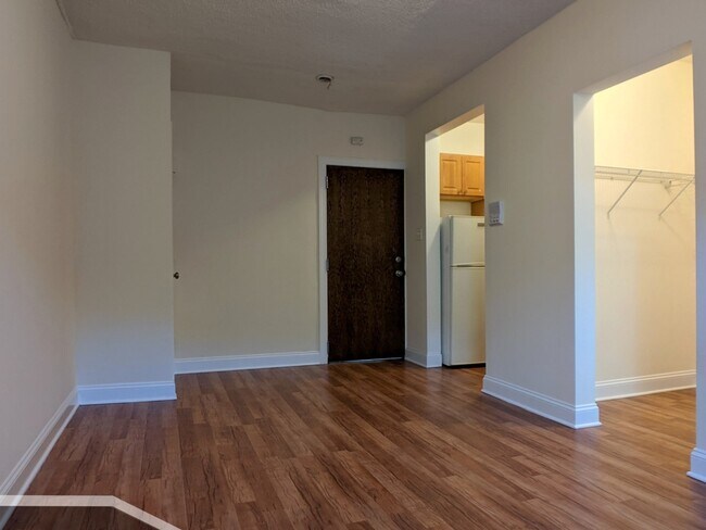 Foto del edificio - 1742 N Humboldt Blvd