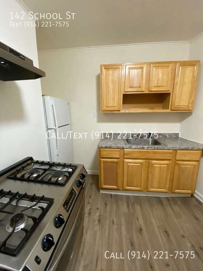 Foto del edificio - 142 School St