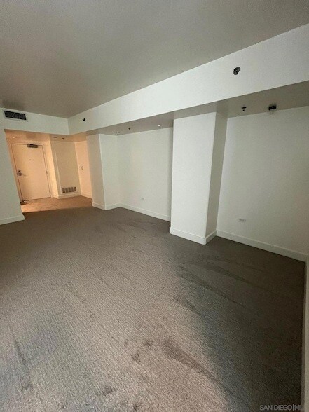 Foto del edificio - 425 W Beech St