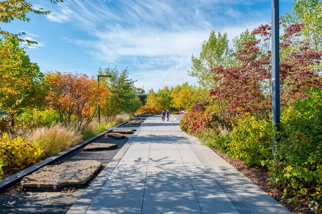 Fort Wayne's Promenade Park can make visitors forget they're right downtown.