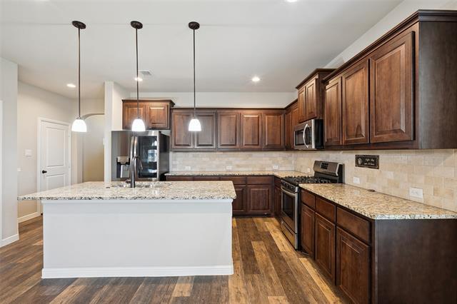 Building Photo - 512 Lindisfarne Ln