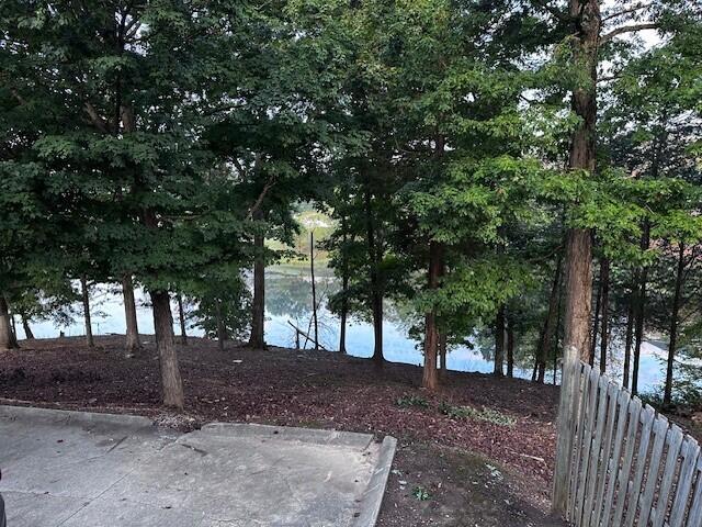 Foto del edificio - 3507 Lakeside Ct