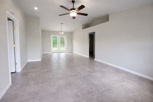 Building Photo - 3055 Morning Glory Dr