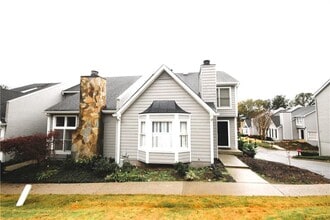 Building Photo - 1248 Defoor Ct NW