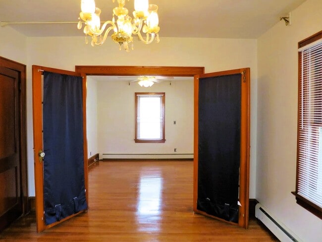 Foto del edificio - 208 Main St