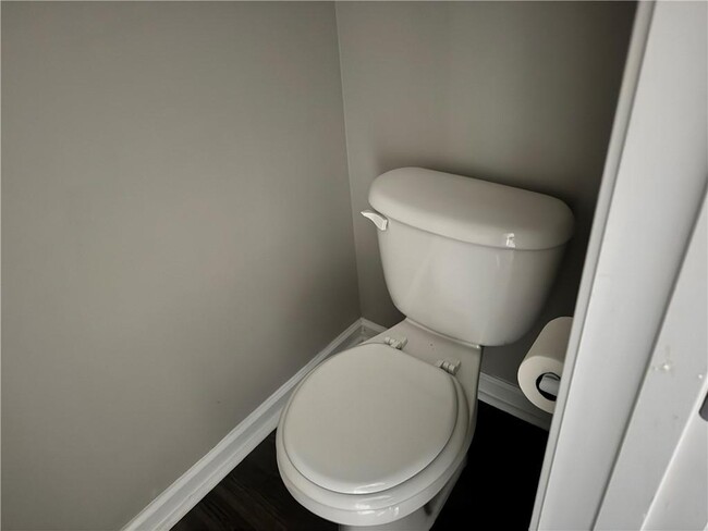 Building Photo - 1013 Nightfall Ct NW