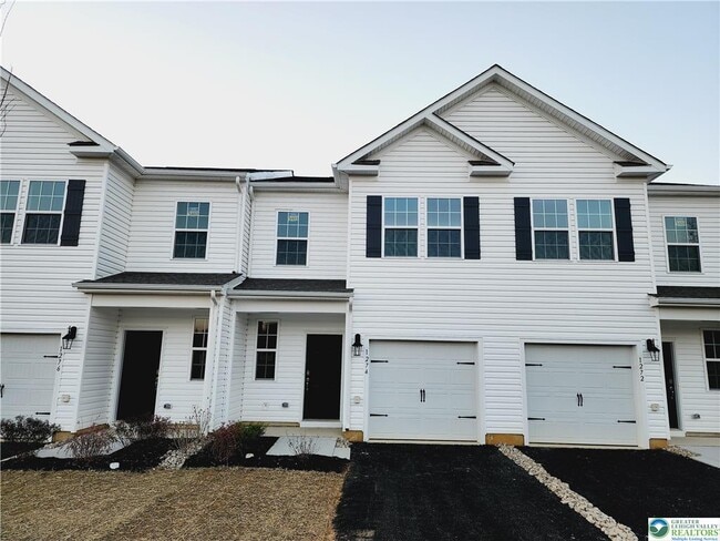 Building Photo - 1255 Susan Cir