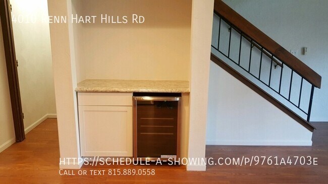 Building Photo - 4010 Renn Hart Hills Rd