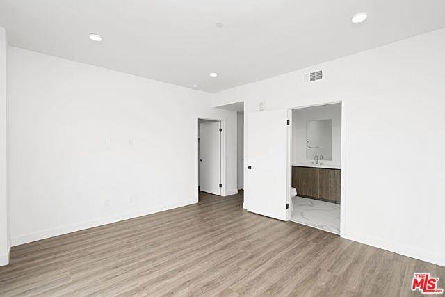Building Photo - 6144 Whitsett Ave