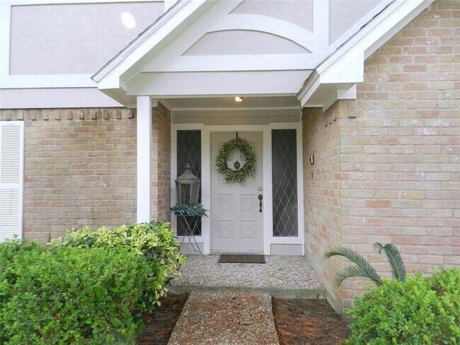 Building Photo - 9403 Oxted Ln