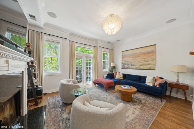 Building Photo - 1523 N Mohawk St