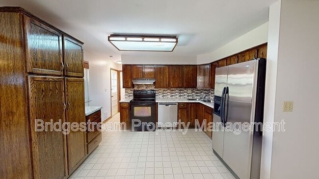 Building Photo - 4320 Maxlin Rd