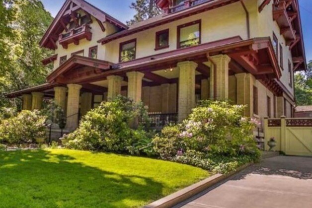 Building Photo - 1405 W 9th Ave