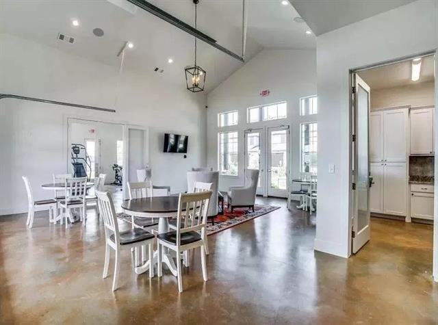 Foto del edificio - 207 Suma Dr