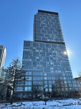 Building Photo - 75 Park Ln S