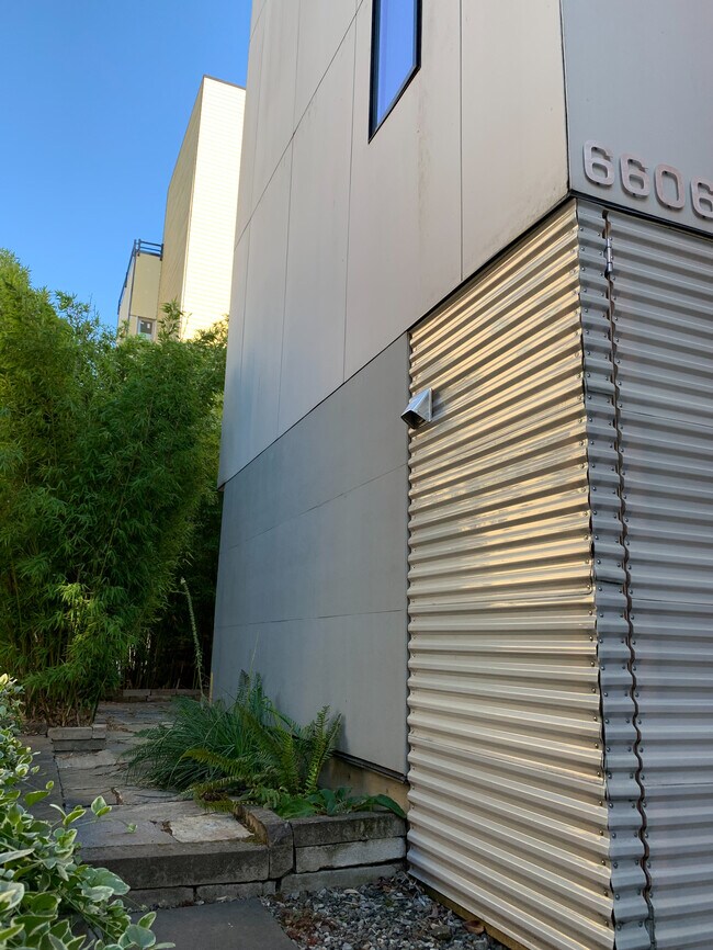Foto del edificio - 6606 Corson Avenue South