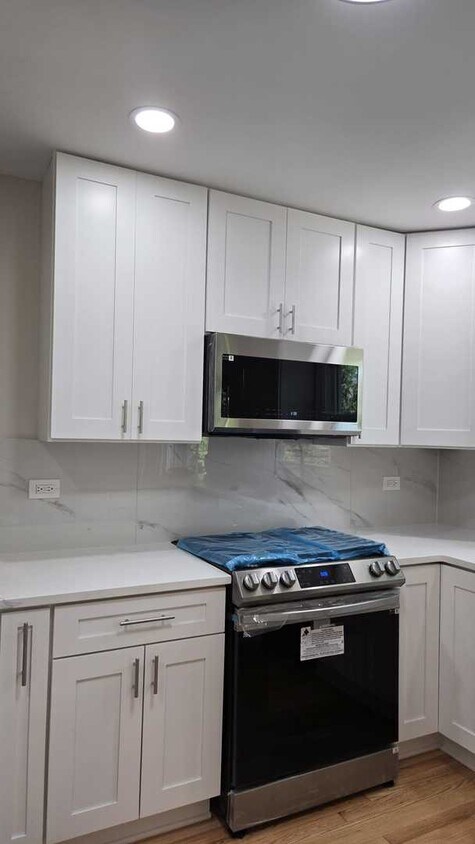 Foto principal - 964 Brookside Ln