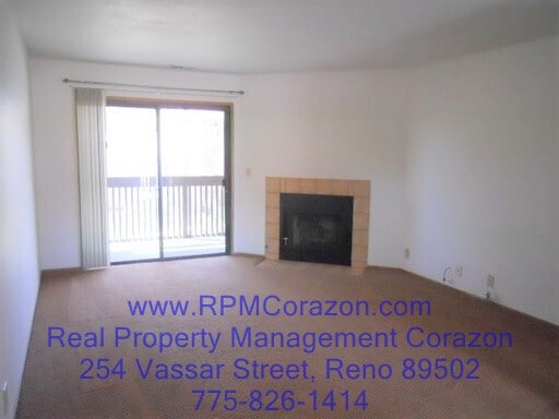 Building Photo - Two-bedroom, two bath condo!