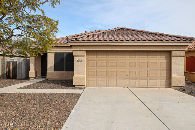 Building Photo - 10514 W Foothill Dr