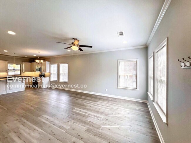 Foto del edificio - 1309 N Jeff Davis Ave