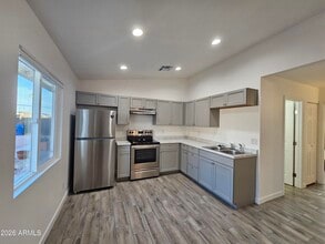 Building Photo - 4731 E Caballero St