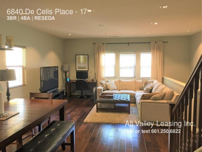 Foto del edificio - 6840 De Celis Pl