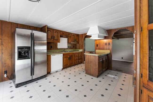 Foto del edificio - 112 Queenswood Dr