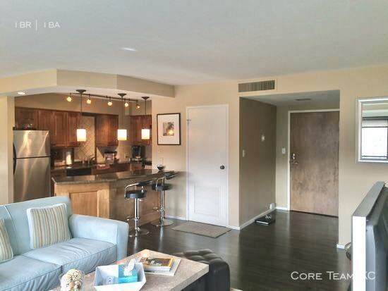 Building Photo - Condo For Rent at Winston Churchill