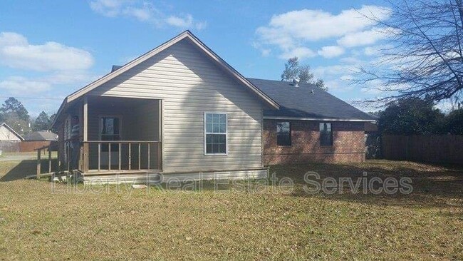 Building Photo - 925 Granger Dr