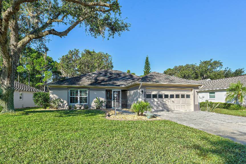 Lovely home in gated community House for Rent in Englewood, FL