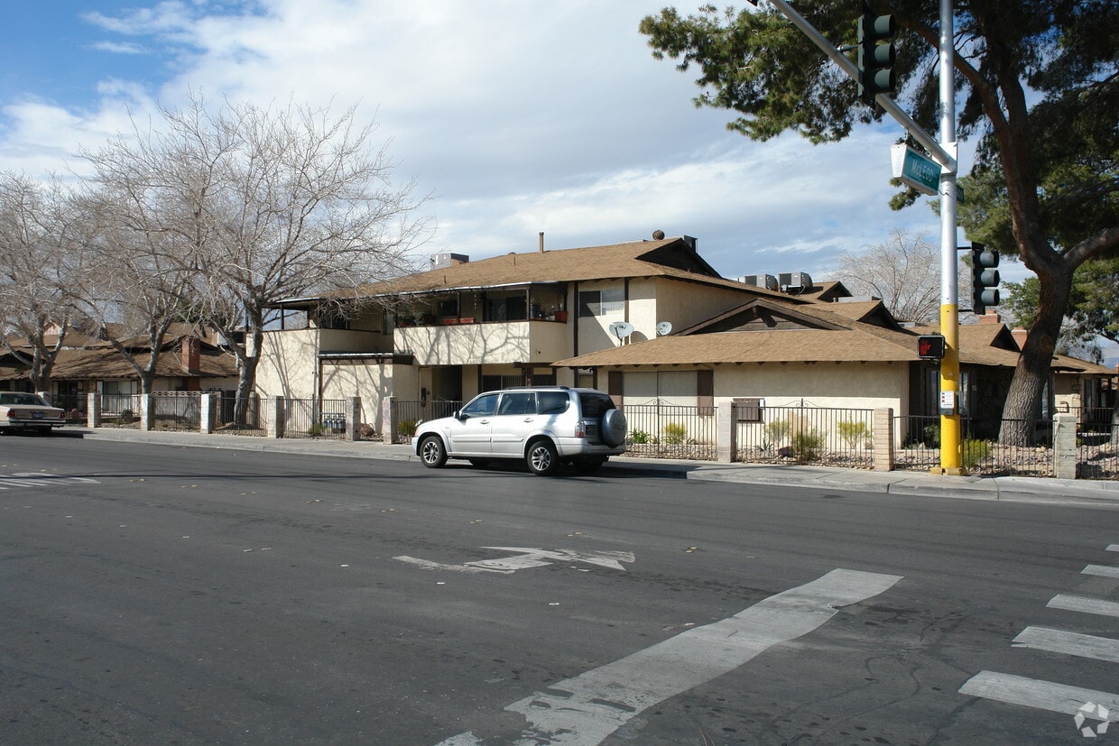 2689 Mcleod, Las Vegas, NV 89121 Apartments in Las Vegas, NV
