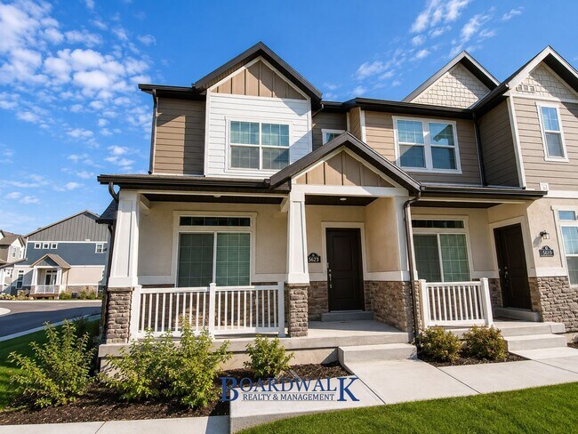 Foto del edificio - 5623 Coastal Ridge Ln