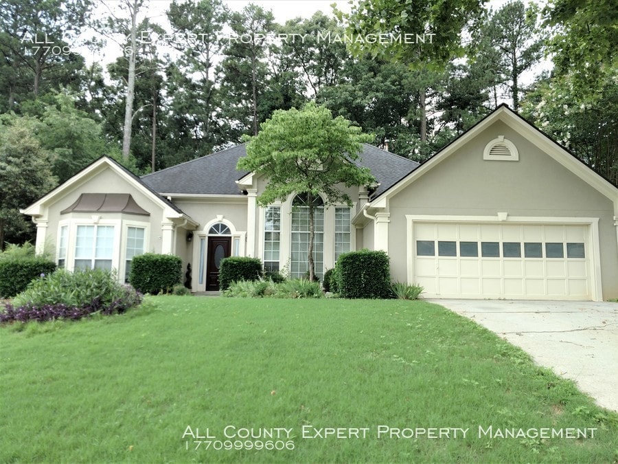 Primary Photo - WONDERFUL RANCH HOME