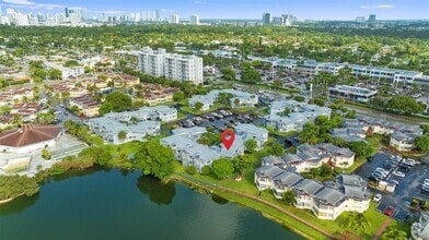Building Photo - 1667 NE Miami Gardens Dr