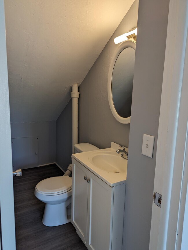 Foto del edificio - 2107 Poplar St