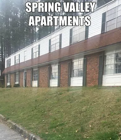 Foto del edificio - 750 Fleming Rd