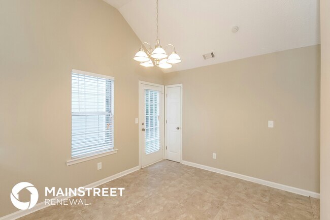 Foto del edificio - 1136 Oakwood Manor Ct
