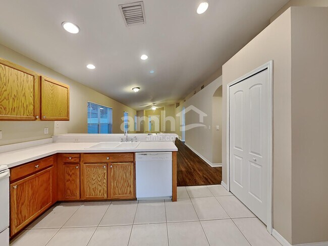 Foto del edificio - 12718 White Bluff Rd