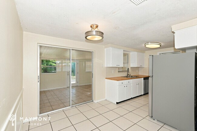 Building Photo - 7219 Gulf Highlands Dr