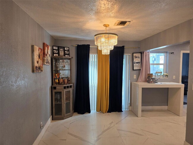 Photo - 1501 NW 62nd Terrace House