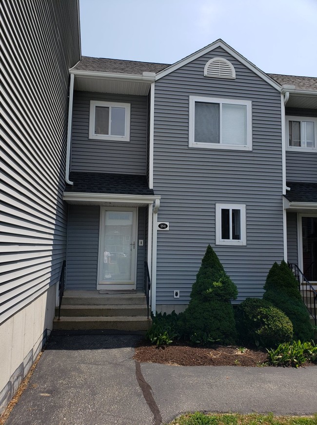 Front - 184 Stoneheights Dr