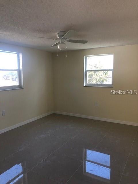 Foto del edificio - 7804 Blackstone Dr