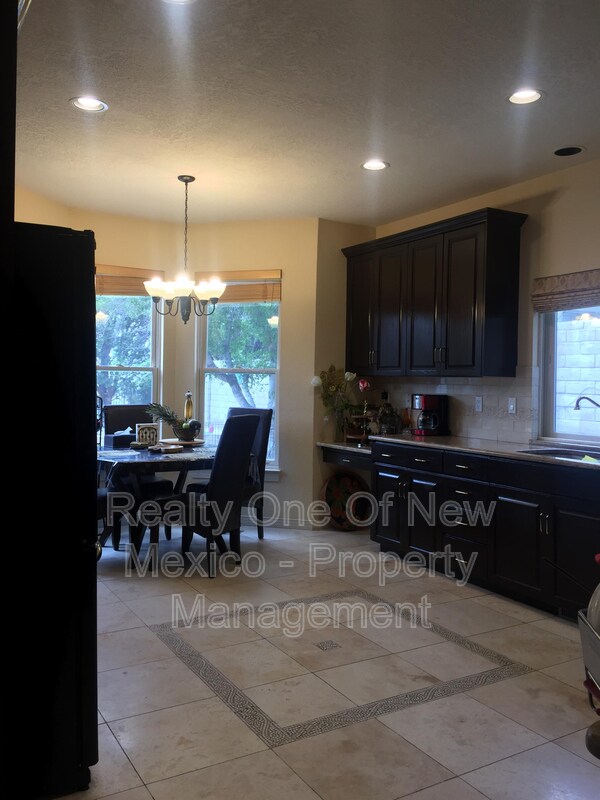 Foto del edificio - 7005 Sky Valley Way NE