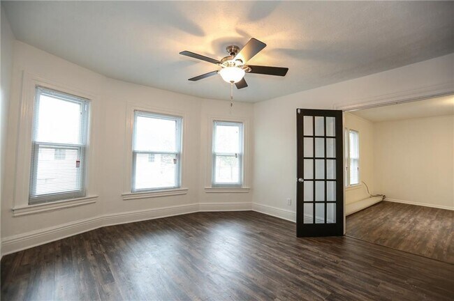 Building Photo - 258 Winton Rd N