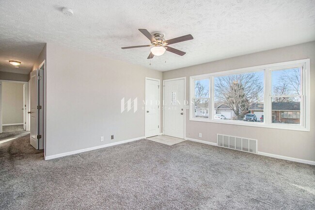 Foto del edificio - WESTGATE UPDATED RANCH