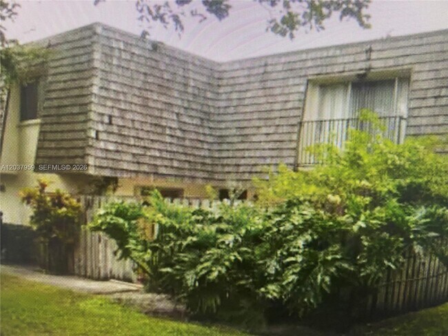 Foto del edificio - 2060 SW 90th Ave