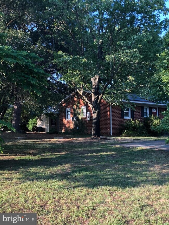 Building Photo - 39084 Chaptico Rd