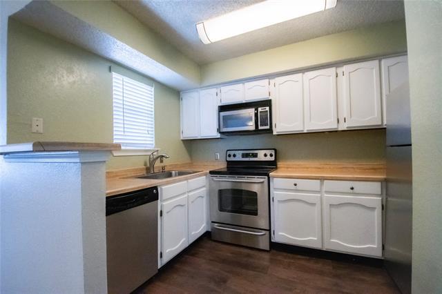 Building Photo - 3121 Sondra Dr